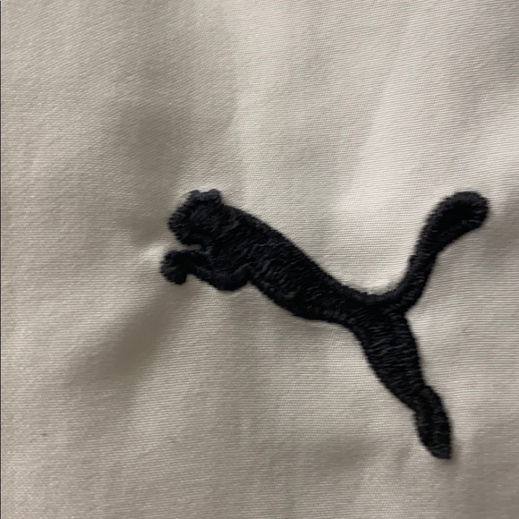 SALE 🔥Puma zip up cute jacket - Picture 9 of 12